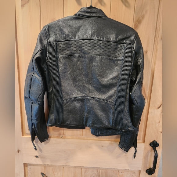 Harley Davidson Leather Jacket - Picture 3 of 5